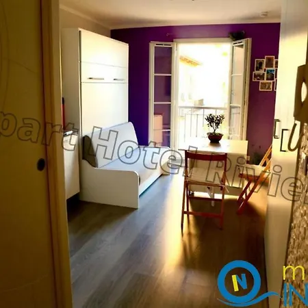 Riviera Cote D'azur - Old Town - Ac - Sea View - 50m Promenade Des Anglais- La Maison Linda דירה ניס