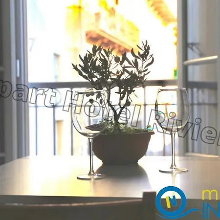 Riviera Cote D'azur - Old Town - Ac - Sea View - 50m Promenade Des Anglais- La Maison Linda *