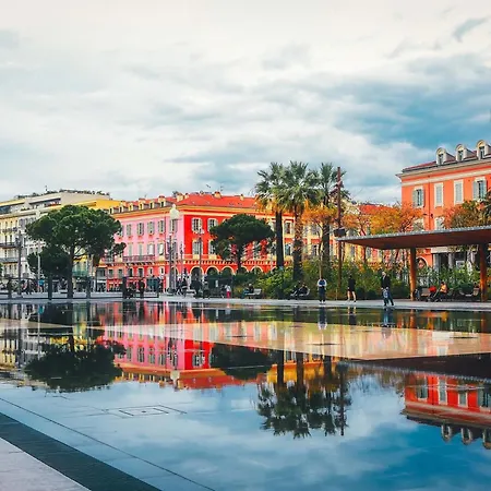 Riviera Cote D'azur - Old Town - Ac - Sea View - 50m Promenade Des Anglais- La Maison Linda דירה